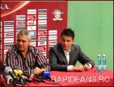<<->> APASA pentru FOTO la dimensiunea mare <<->> <<->> 2007.10.06 Conferinta Rapid (07)